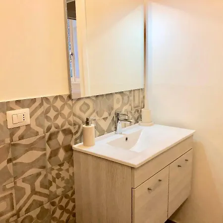 La Galleria Dai Navigli Al Duomo Apartment *